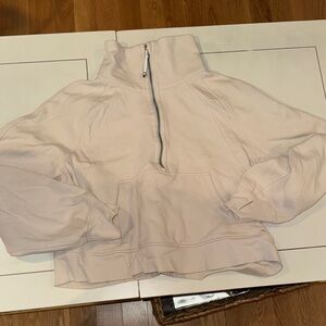 Bone colored Lululemon cropped scuba hoodie M/L. Great condition